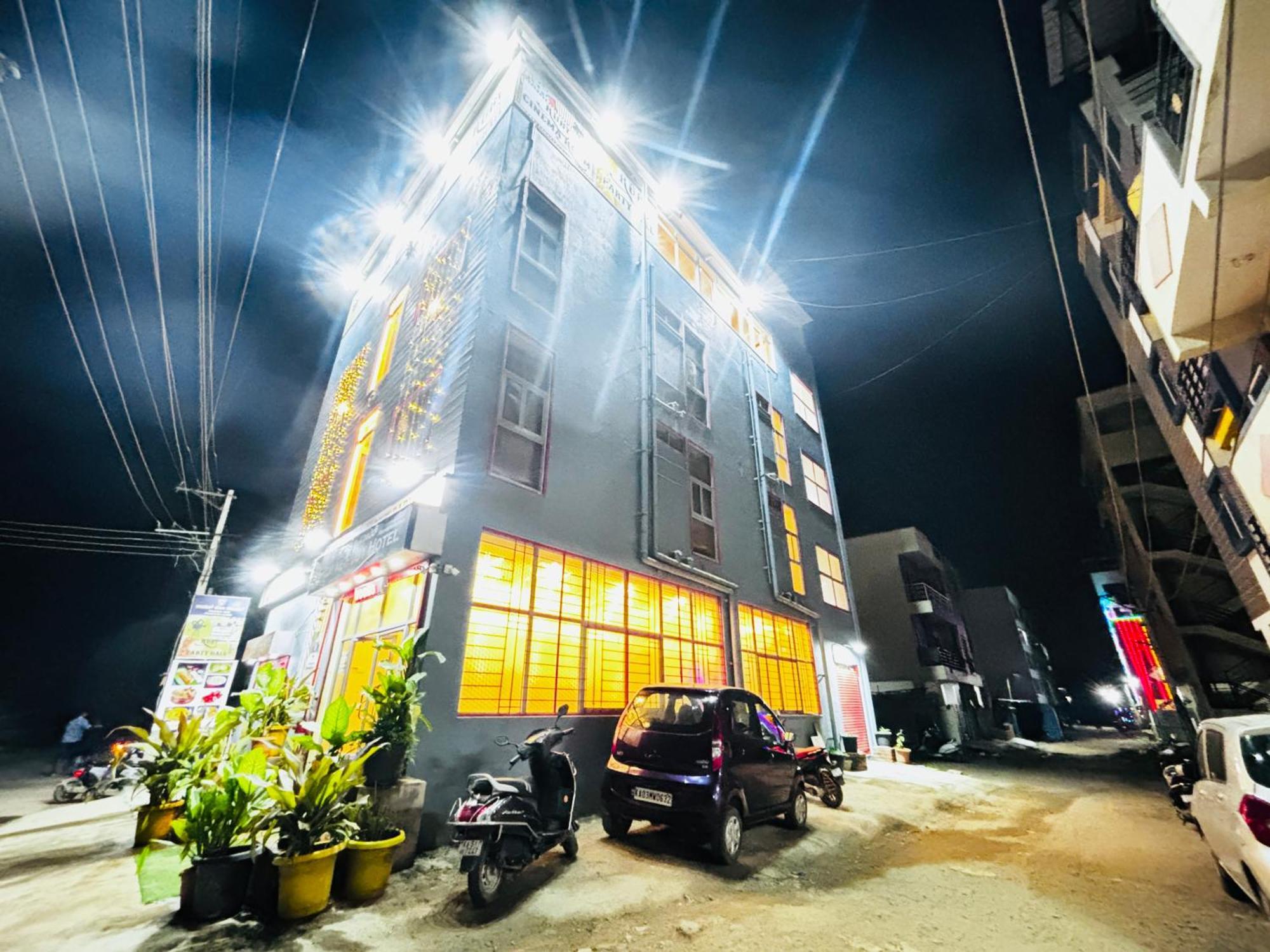 Hotel New Royal Ruby - Electronic City Phase 1 Kammasandra Exterior photo